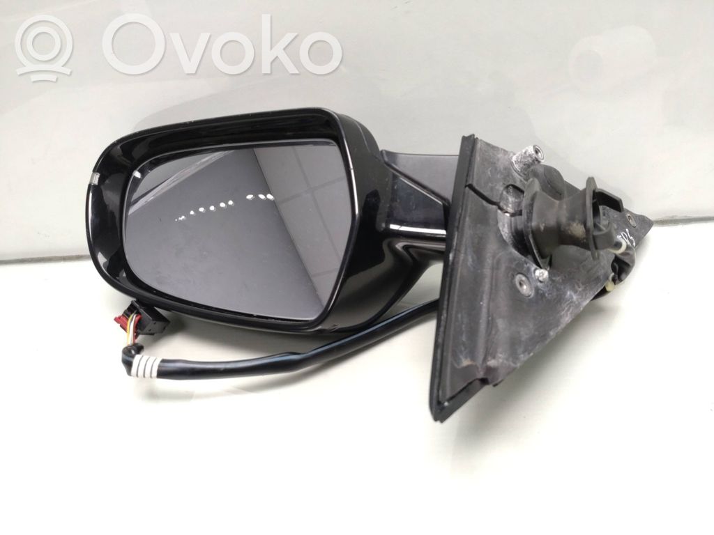 Audi A4 S4 B8 8K Front door electric wing mirror 