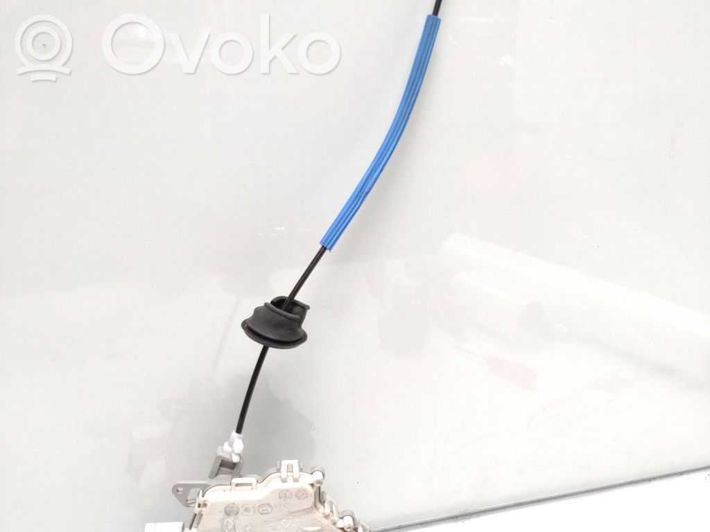 Audi A4 S4 B8 8K Front door lock 