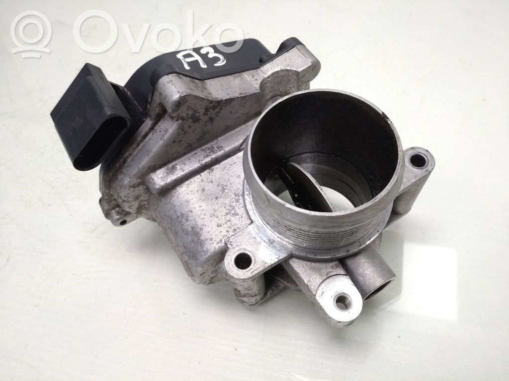 Audi A3 S3 8P Droselinė sklendė 