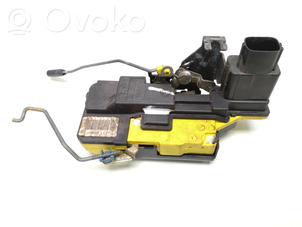 Zamek drzwi tylnych   8626968