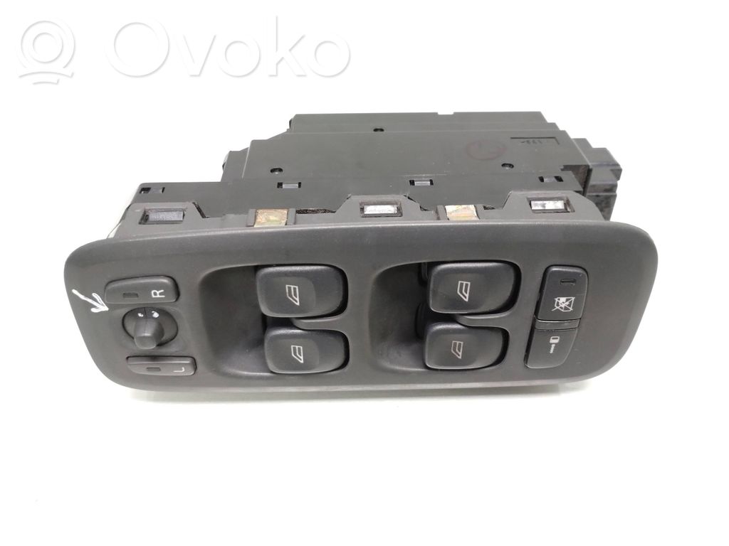 Volvo XC70 Electric window control switch 