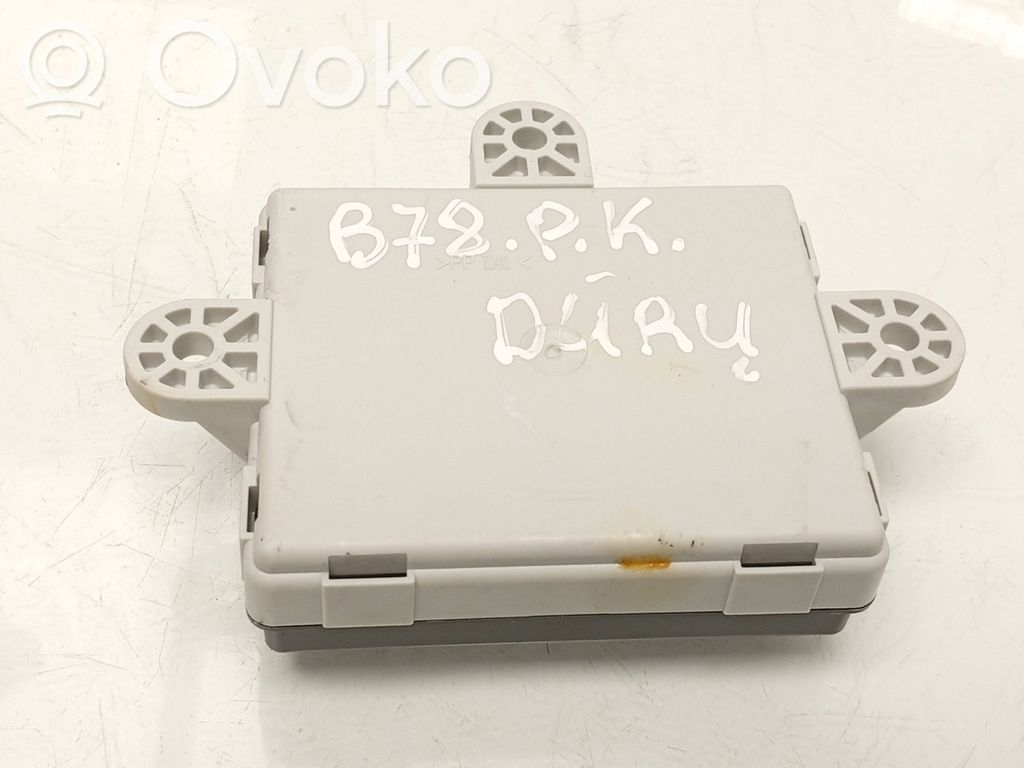 Volvo V40 Door control unit/module 