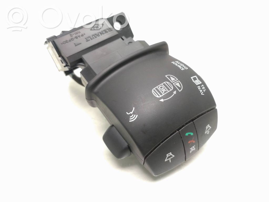 Renault Megane III Multifunctional control switch/knob 