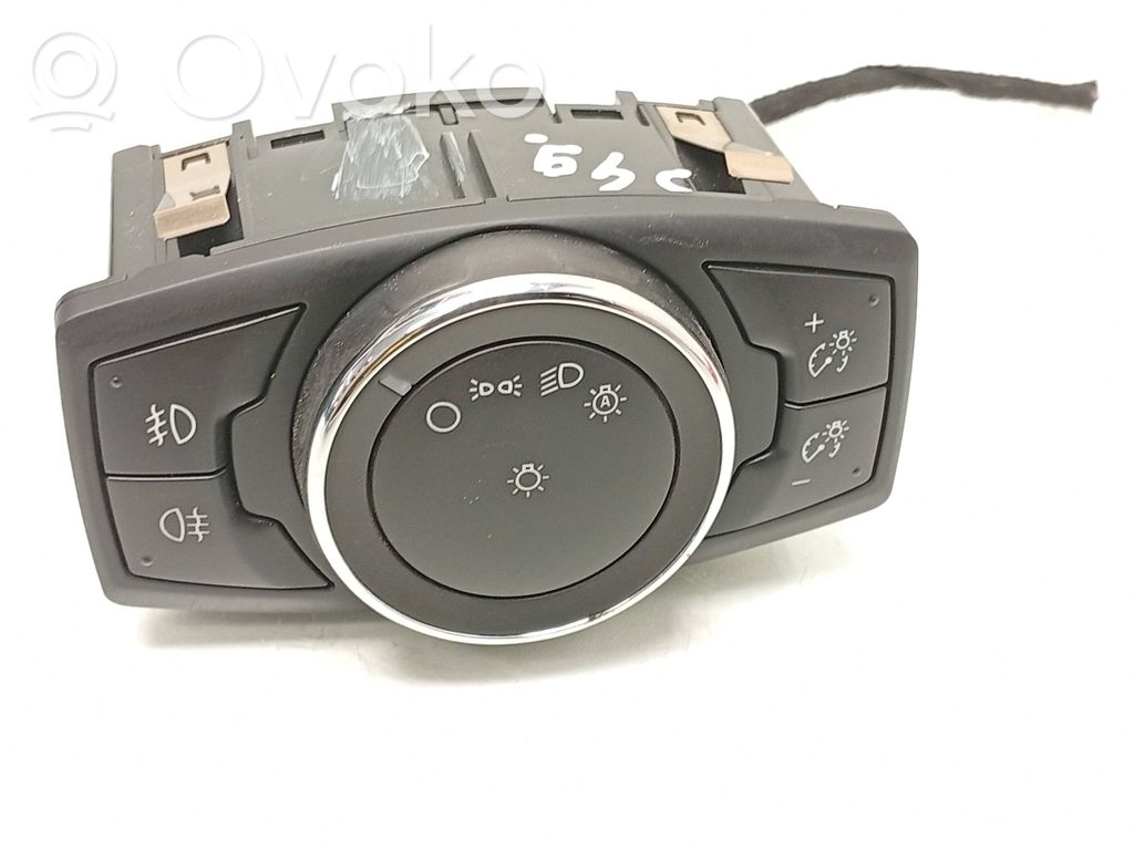 Ford Focus Light switch 