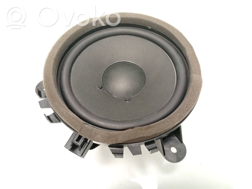 Volvo V40 Rear door speaker 