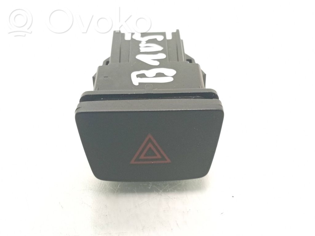 Ford Fiesta Hazard light switch 