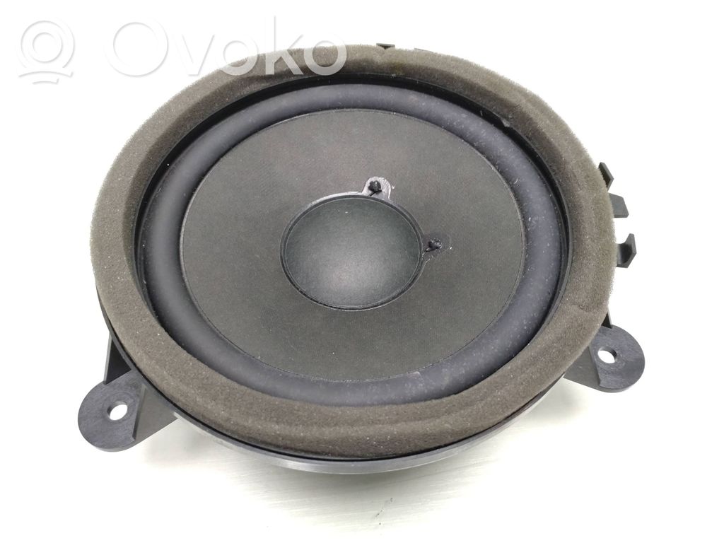 Volvo V40 Rear door speaker 