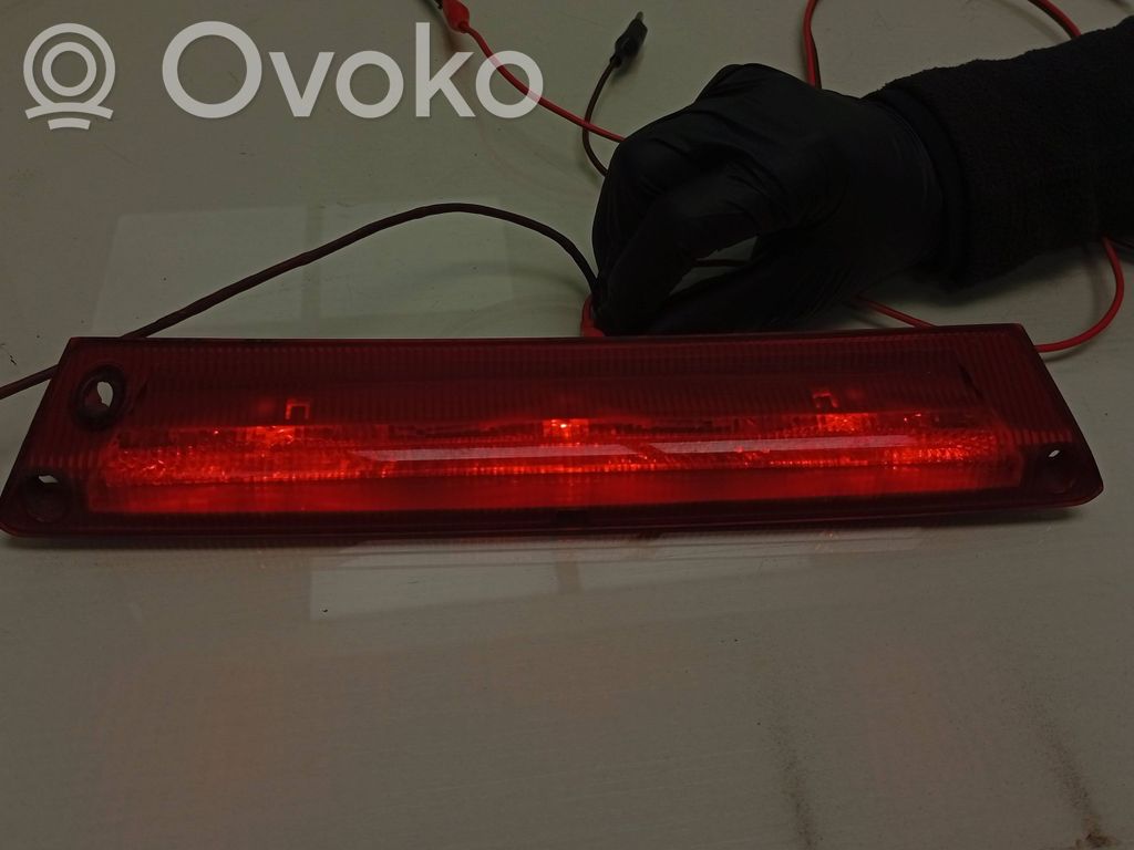 Ford Focus Third/center stoplight 