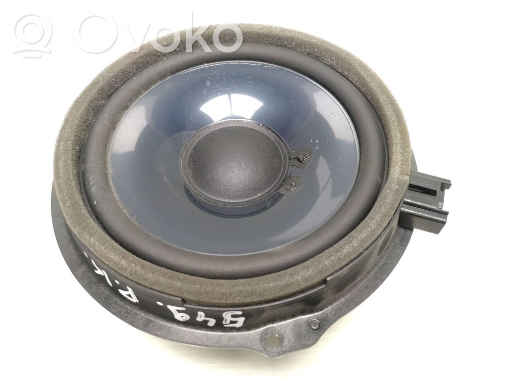 Ford Focus Front door speaker 
