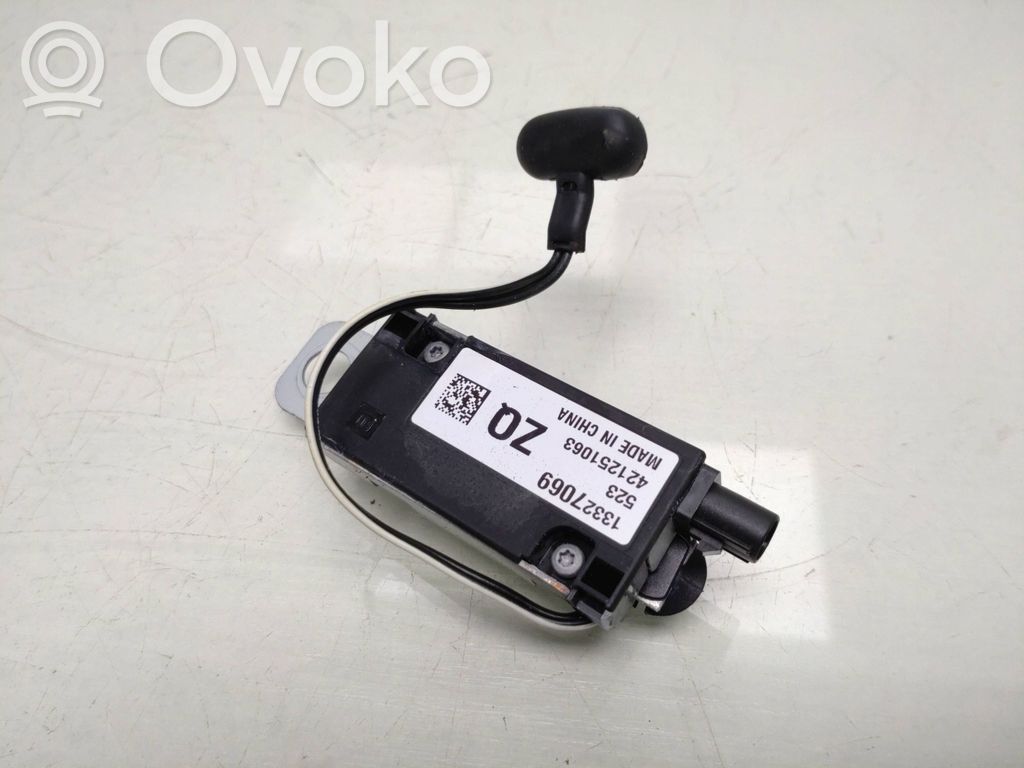 Opel Insignia A Antenos stiprintuvas 