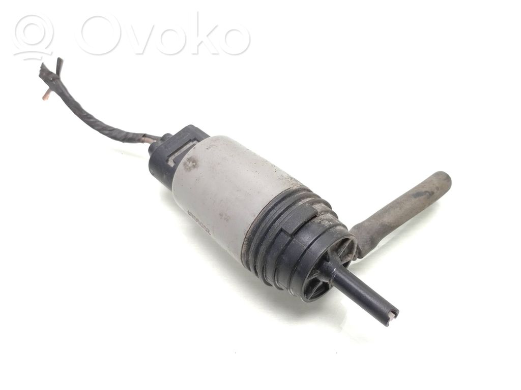 BMW 3 E90 E91 Windscreen/windshield washer pump 