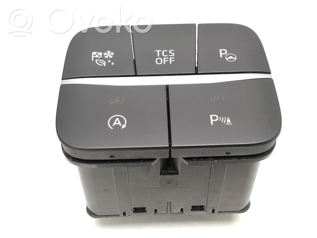 Ford Puma A set of switches 