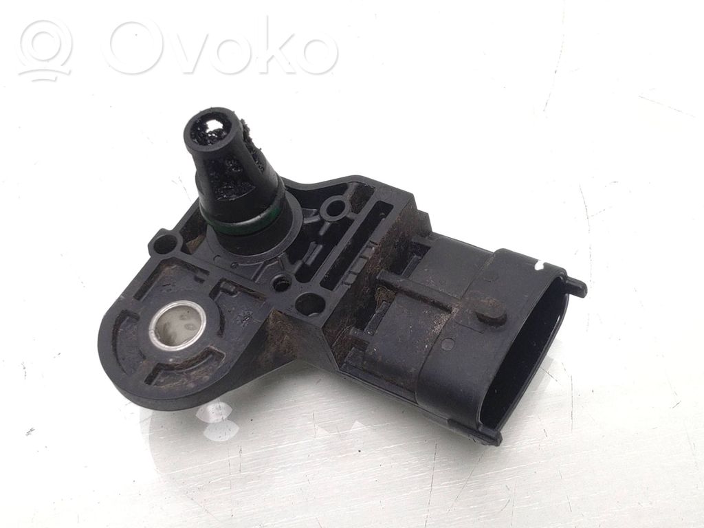 Opel Astra J Luftdrucksensor 
