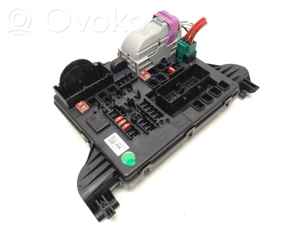 Opel Insignia A Fuse module 