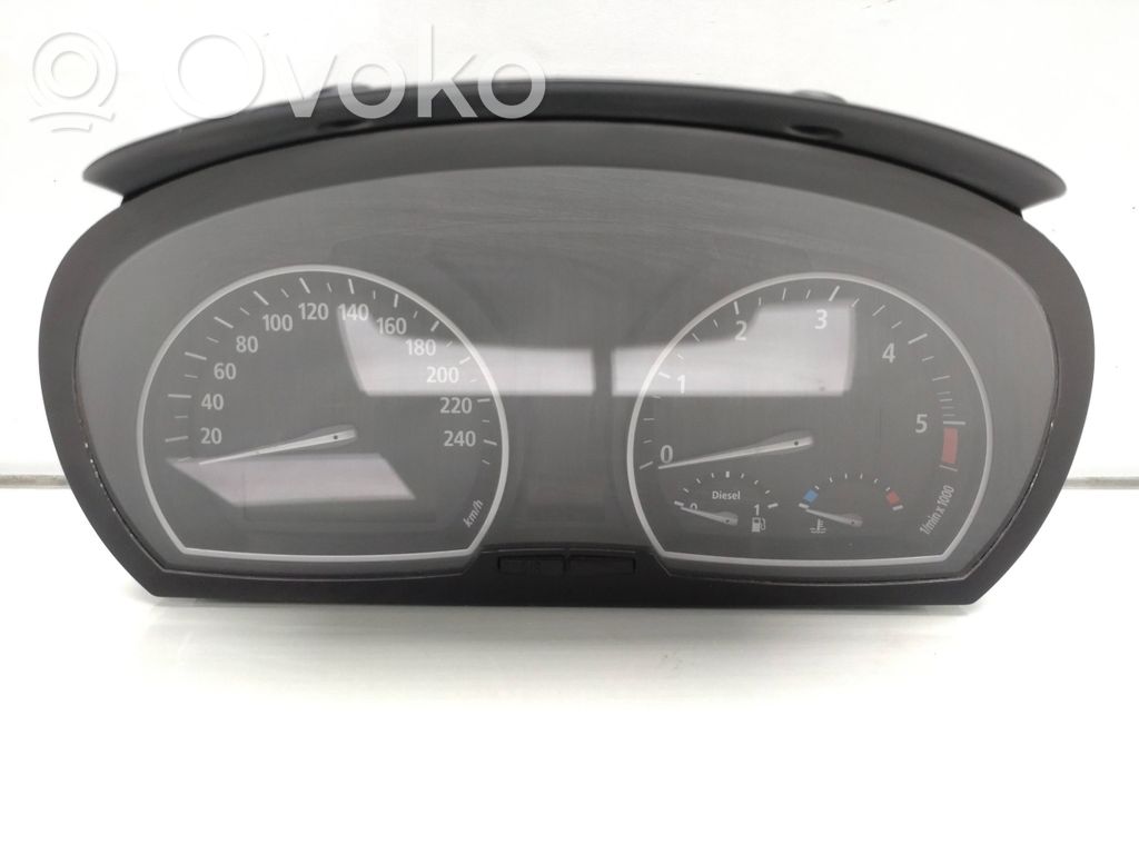 BMW X3 E83 Speedometer (instrument cluster) 