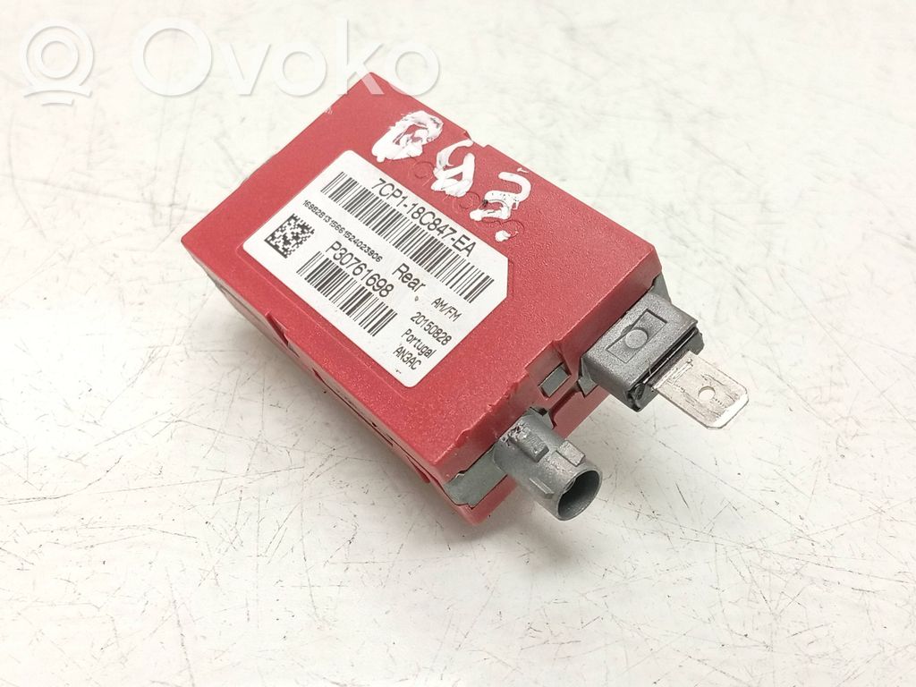 Volvo V40 Antenos stiprintuvas 