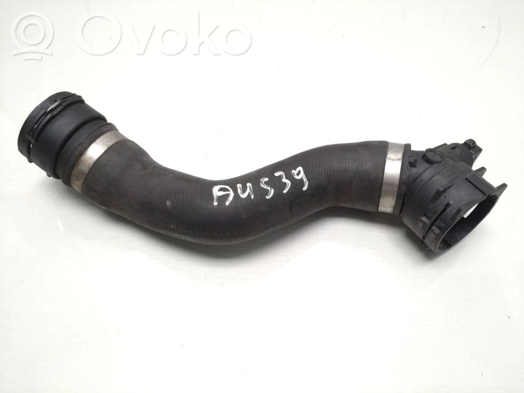 BMW 1 E81 E87 Engine coolant pipe/hose 