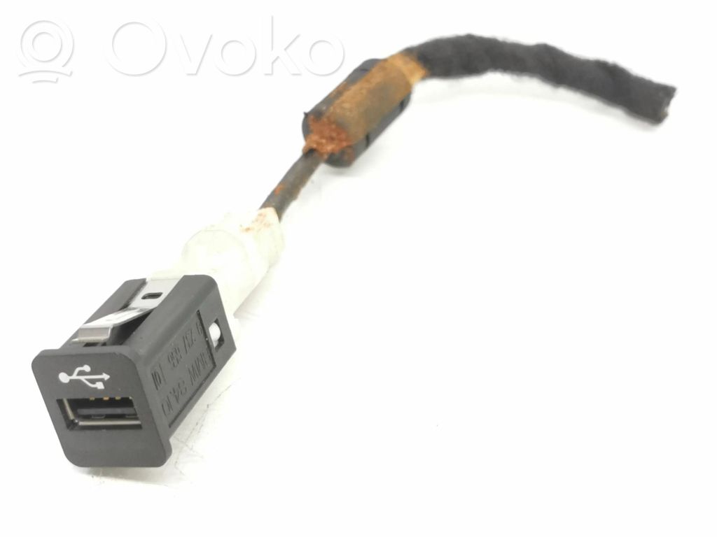USB jungtis   9237656,84109237656