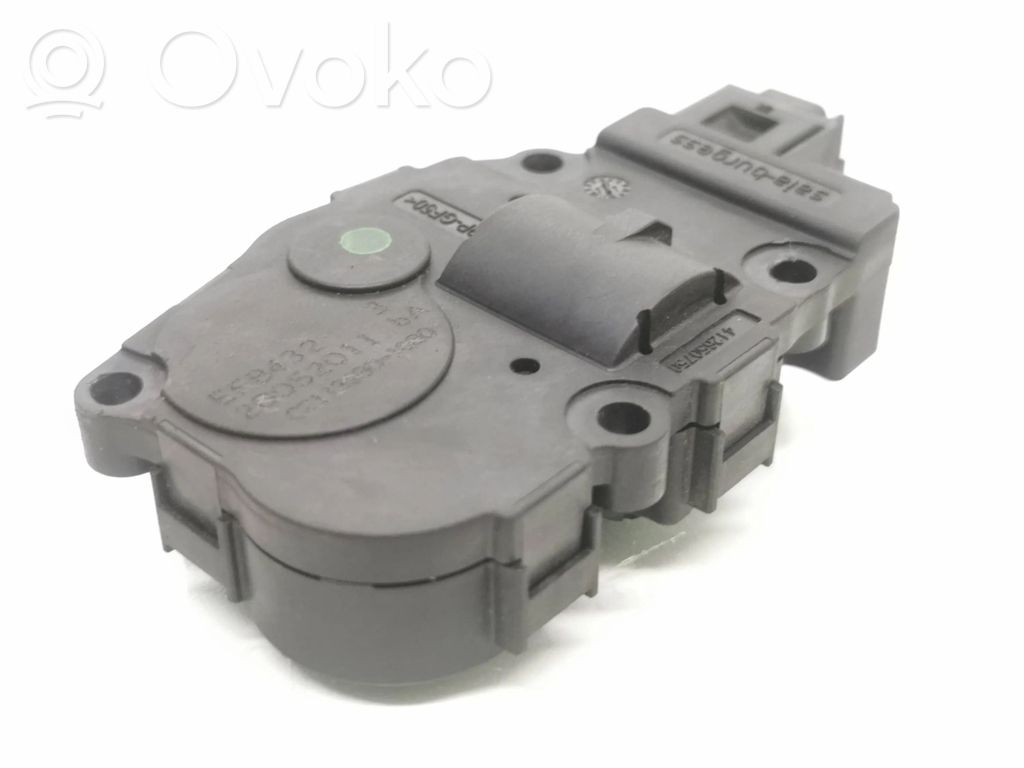 BMW 3 E90 E91 Oro sklendės varikliukas 