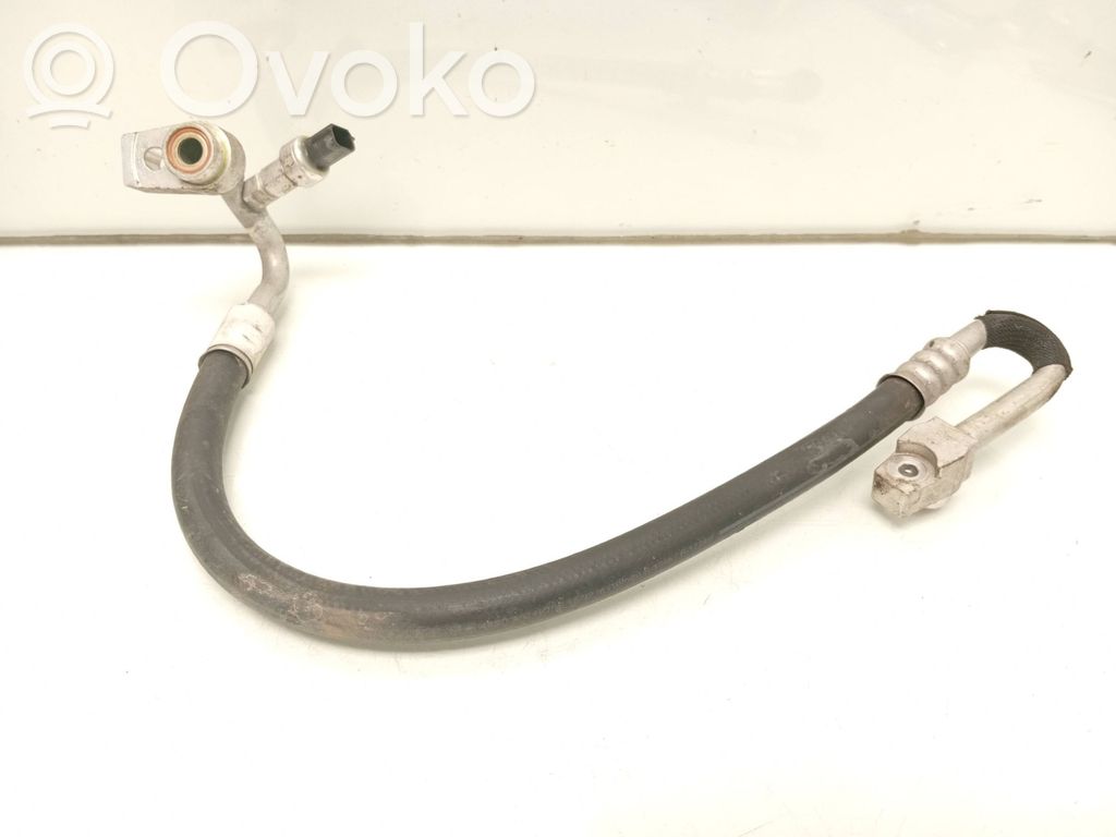 Ford Fiesta Air conditioning (A/C) pipe/hose 