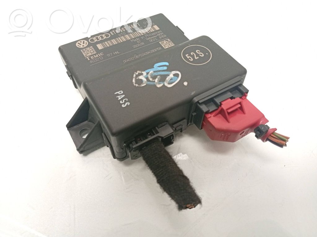Audi A5 8T 8F Gateway control module 