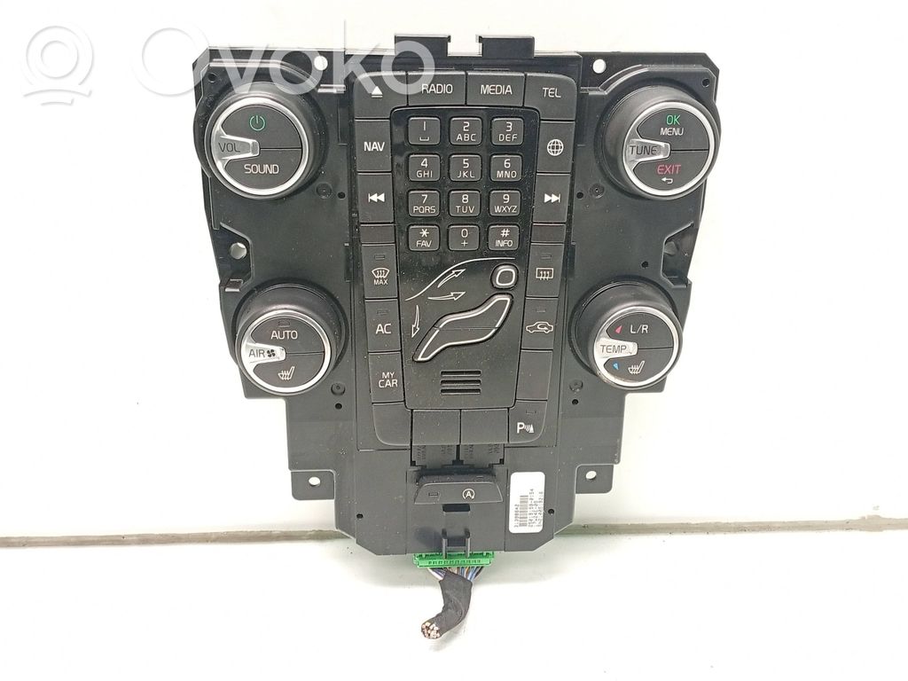 Volvo V40 Climate control unit 