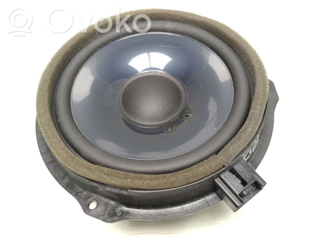 Ford Focus Front door speaker 