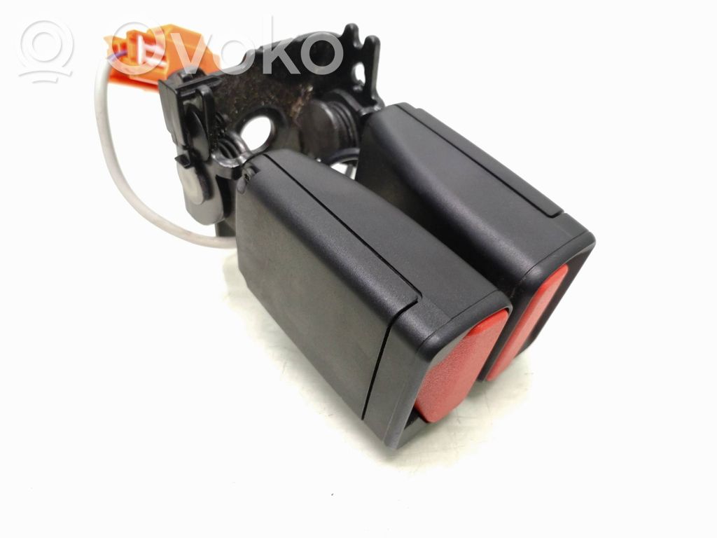 Volvo V40 Rear seatbelt buckle 