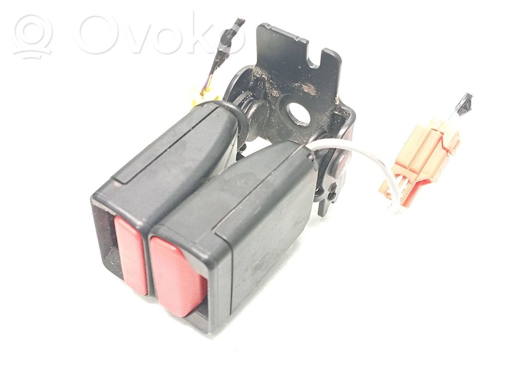 Volvo V40 Rear seatbelt buckle 
