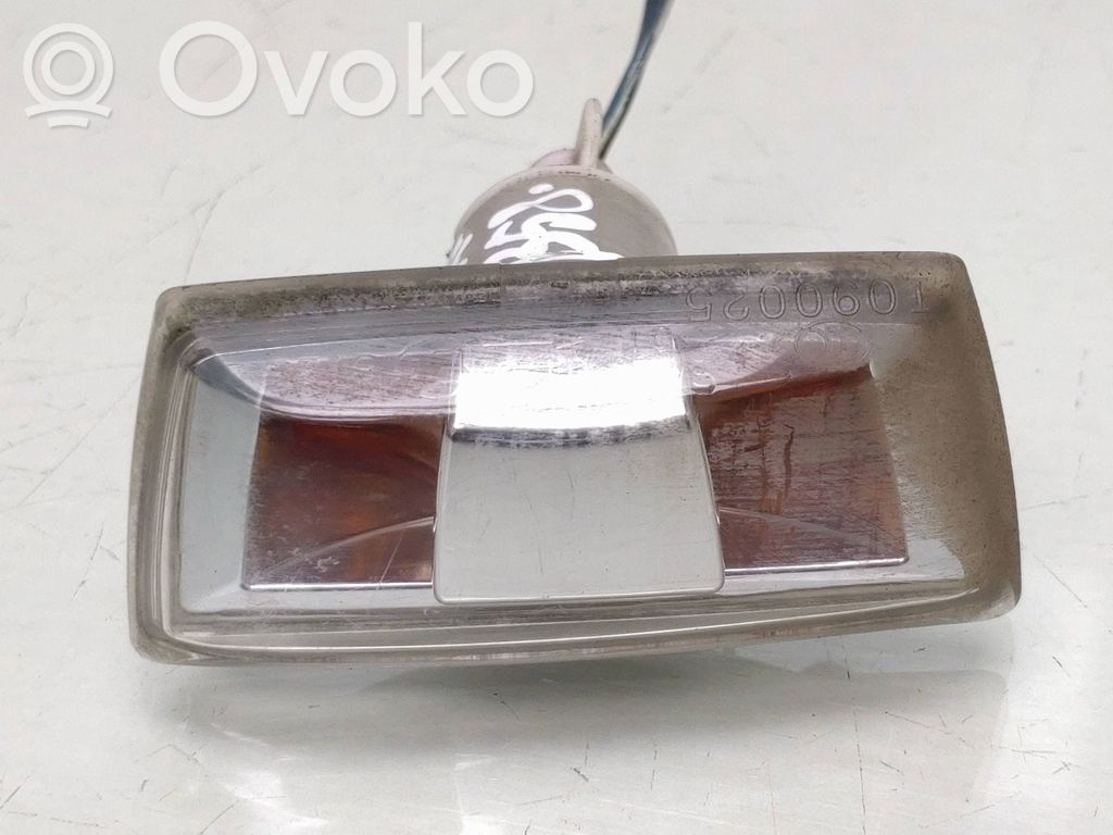 Opel Insignia A Front fender indicator light 