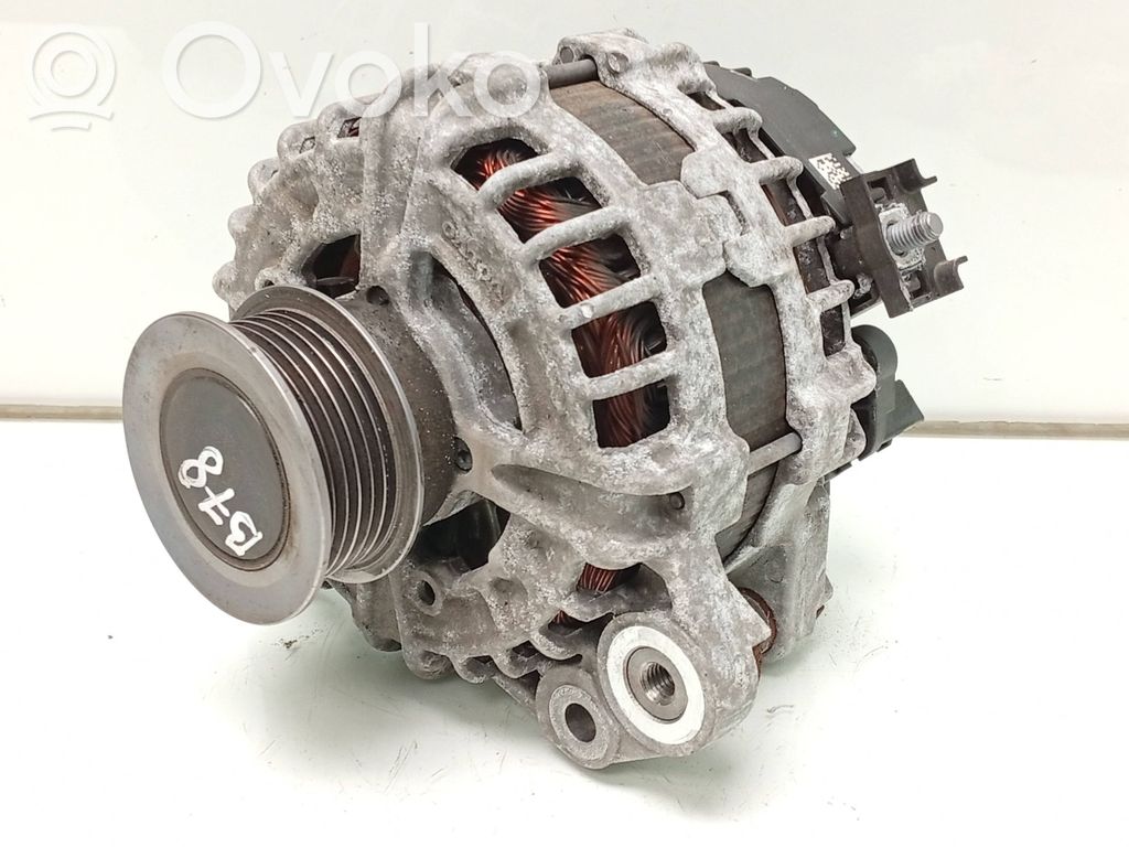 Volvo V40 Ģenerators 