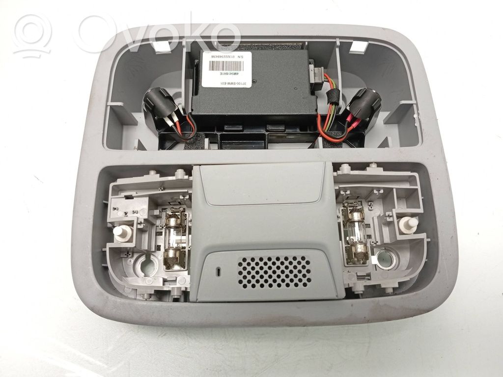 Honda CR-V Front seat light 