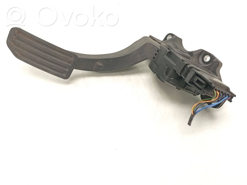 Volvo V60 Pedal del acelerador 