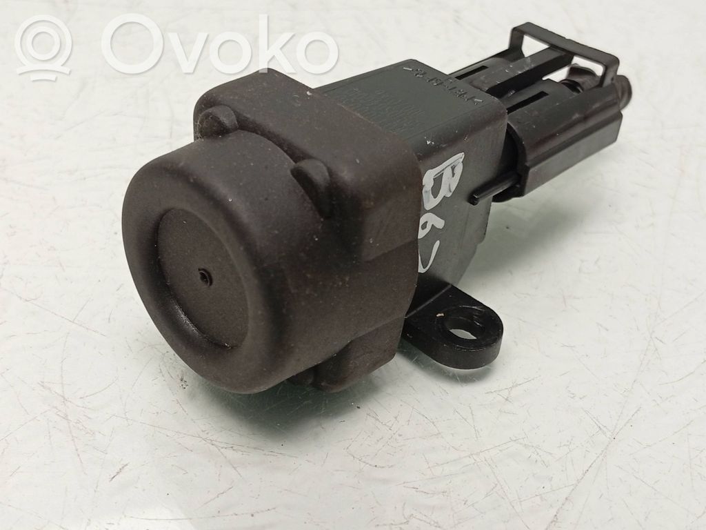 Honda CR-V Fuel cut-off switch 
