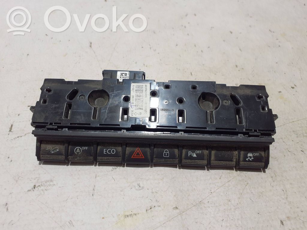 Dacia Duster II Otros interruptores/perillas/selectores 