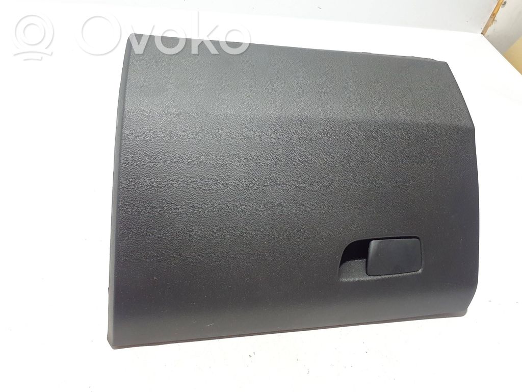 Renault Express Glove box 