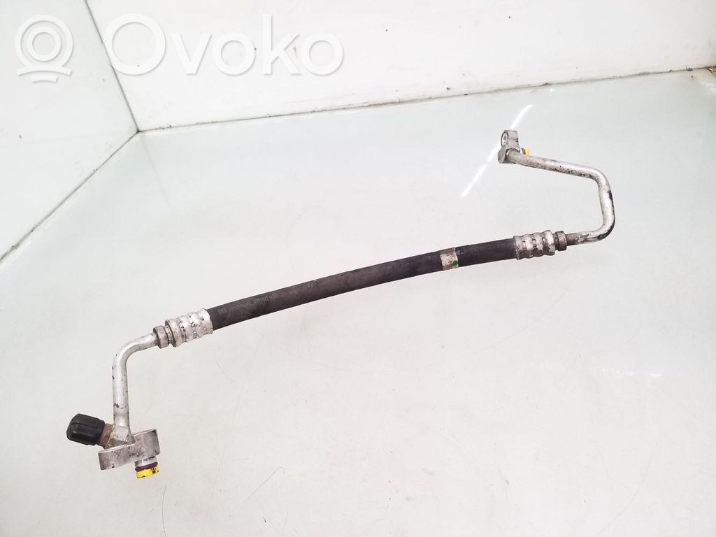 BMW X5 E53 Ilmastointilaitteen putki (A/C) 