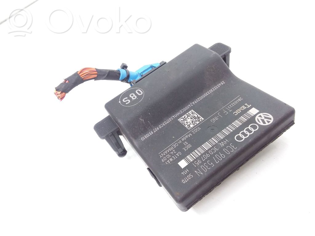 Volkswagen PASSAT B6 Gateway control module 