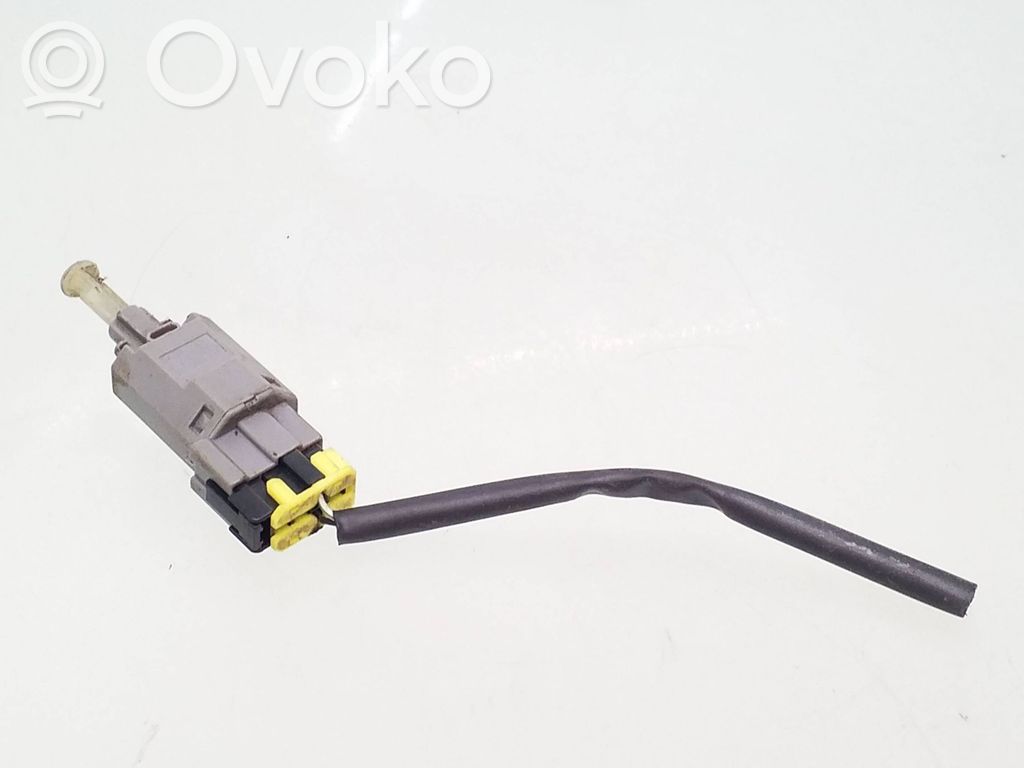 Mazda Premacy Brake pedal sensor switch 