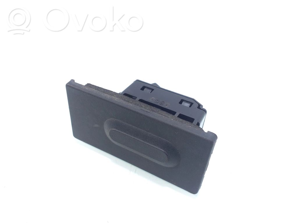 Mazda CX-3 Tailgate/trunk/boot exterior handle 
