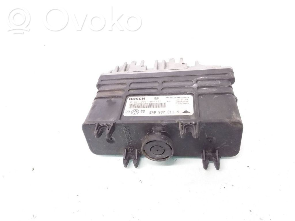 Volkswagen Golf III Engine control unit/module 