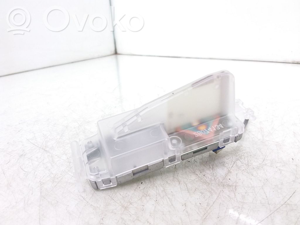 Volvo V70 Amplificateur d'antenne 