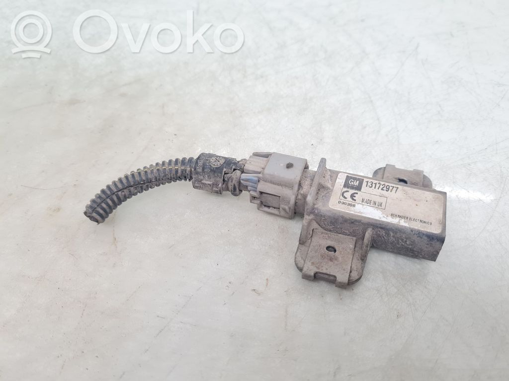 Opel Signum Tire pressure sensor 