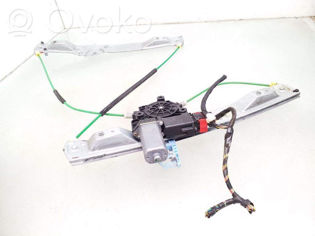 Opel Corsa D Front door window regulator with motor 