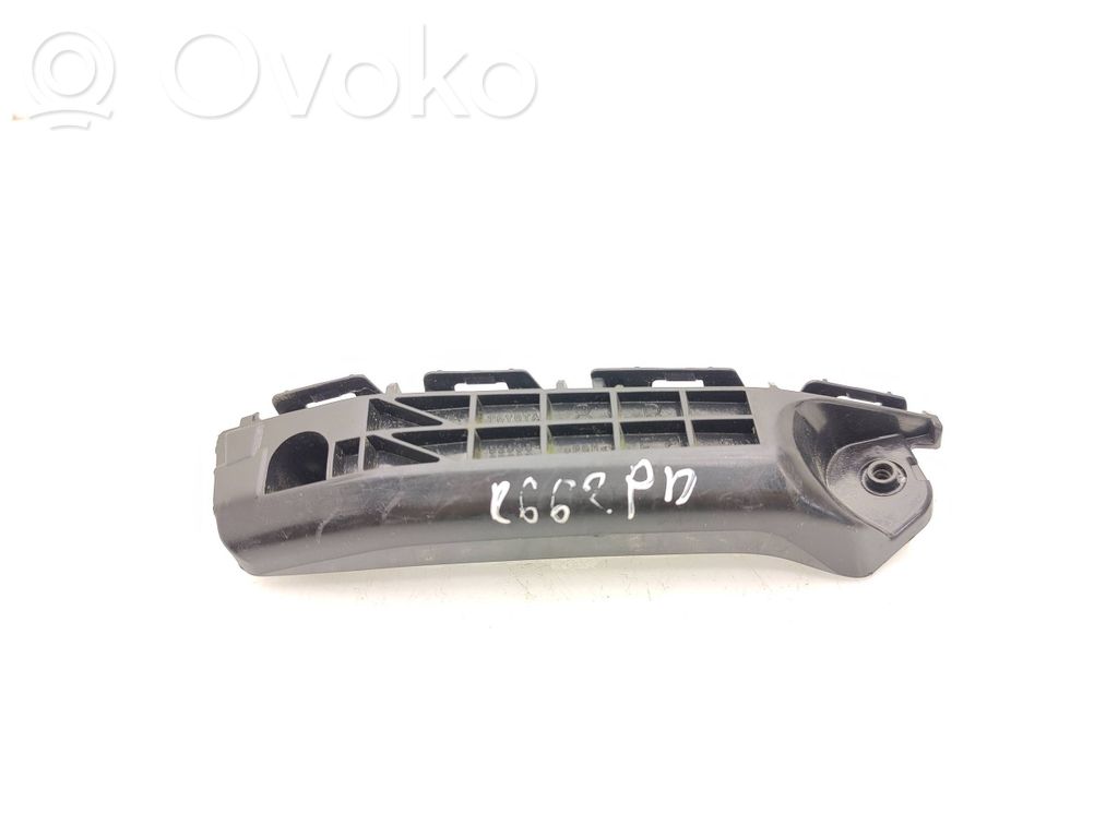 Toyota Yaris Front bumper mounting bracket 