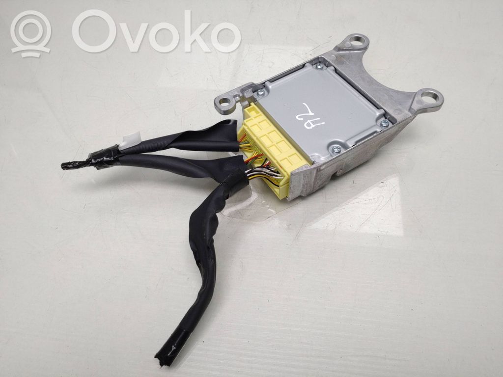 Toyota Auris E180 Airbag control unit/module 