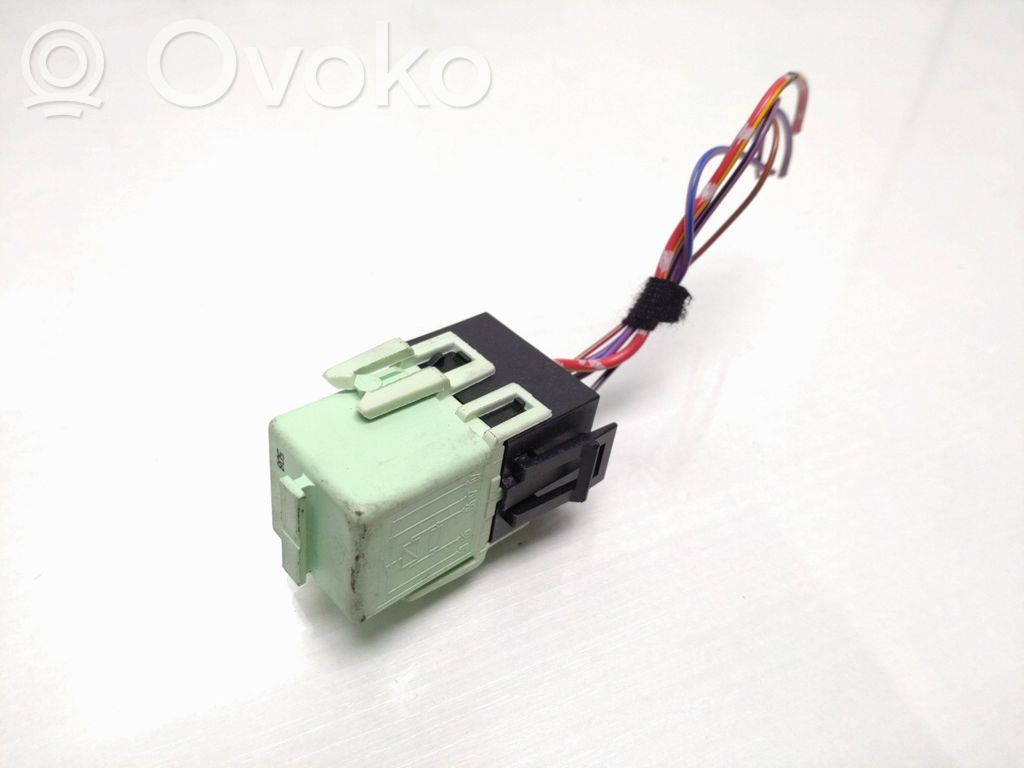 BMW 3 E46 Other relay 