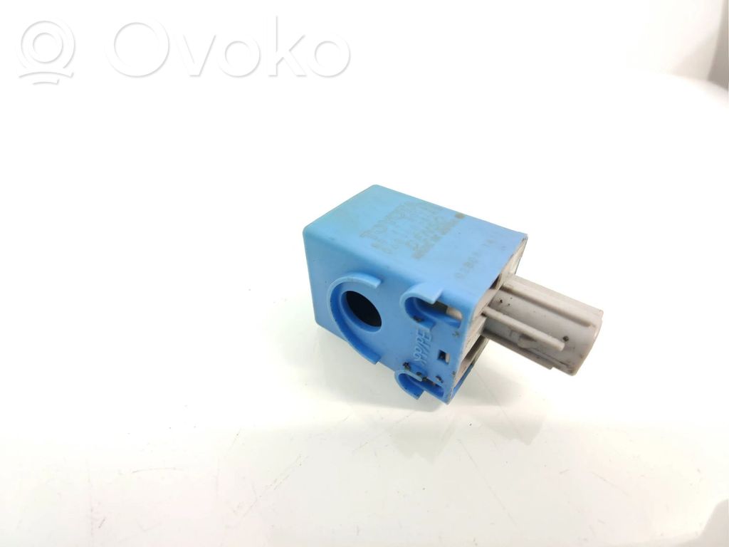 Toyota RAV 4 (XA40) Airbag deployment crash/impact sensor 