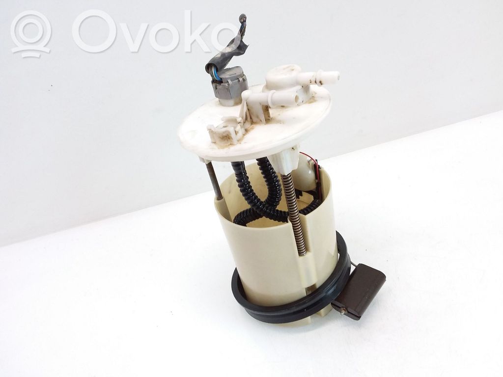 Toyota Avensis T250 Fuel level sensor 