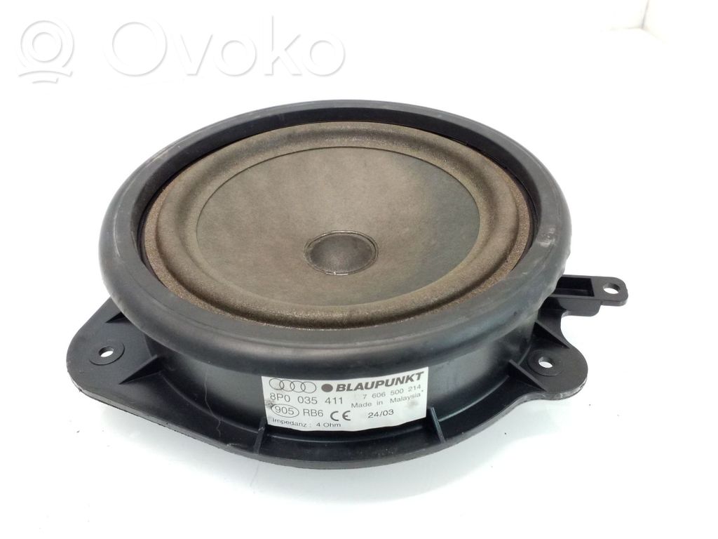 Audi A3 S3 8P Front door speaker 